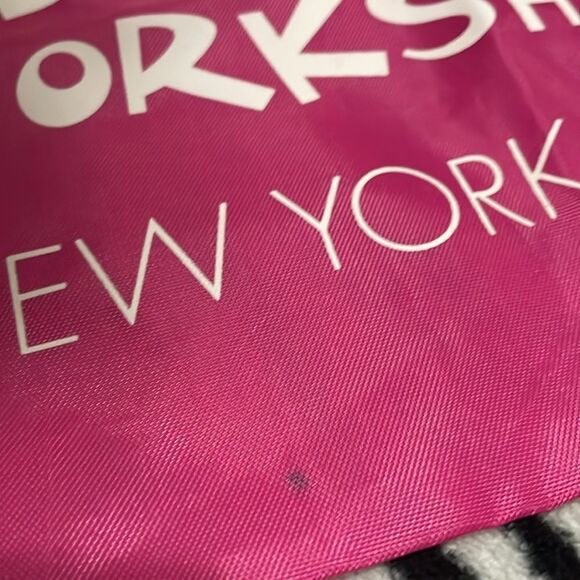 Build a bear workshop New York City BABW pink white mesh drawstring book bag - Picture 3 of 8